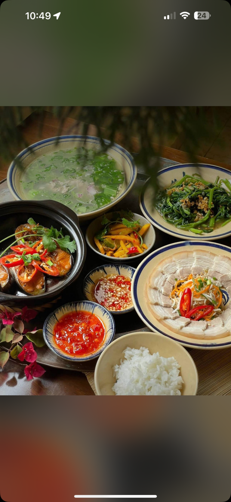 Ăn cơm nhà miền Trung