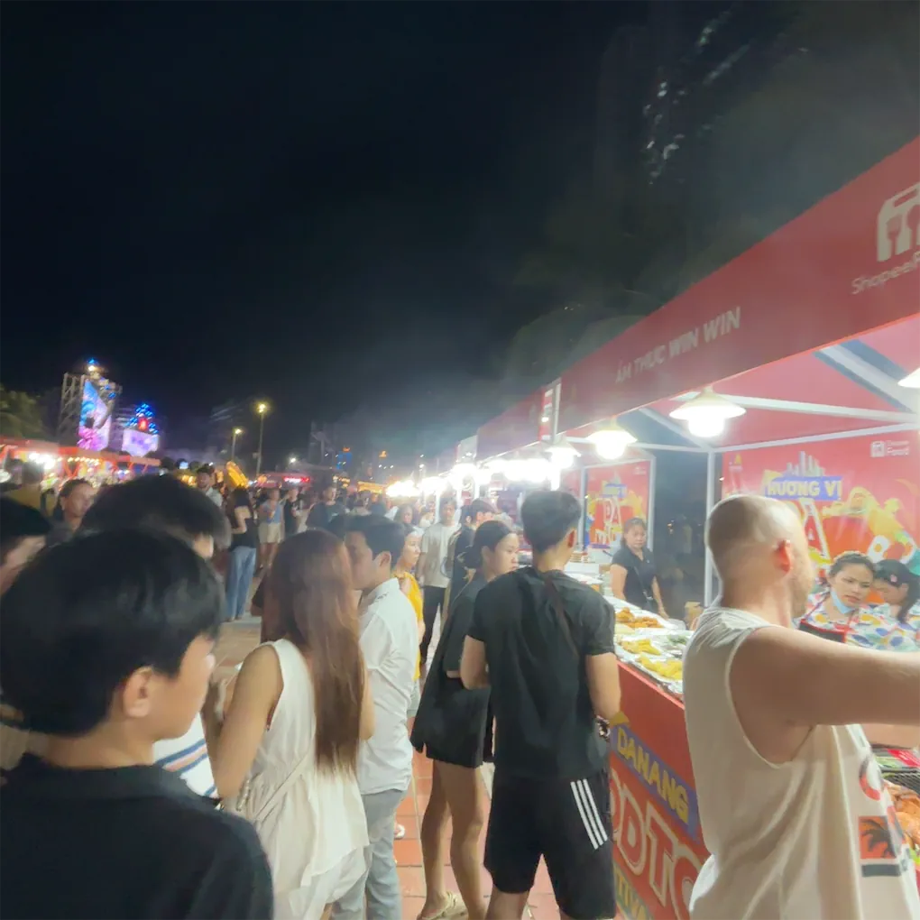 Không đâu vui như ở Đà Nẵng