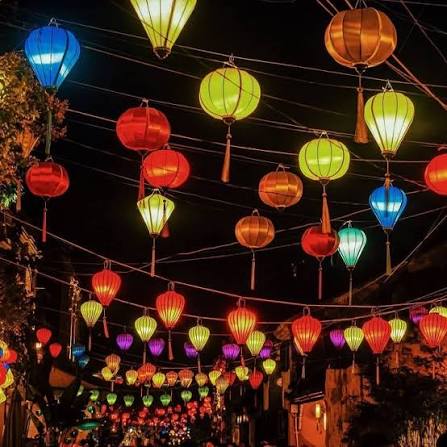 “Hồn Phố Cổ Trong Từng Chiếc Đèn Lồng”