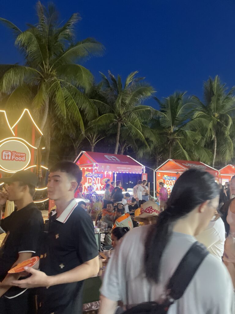 Giao lưu văn hoá