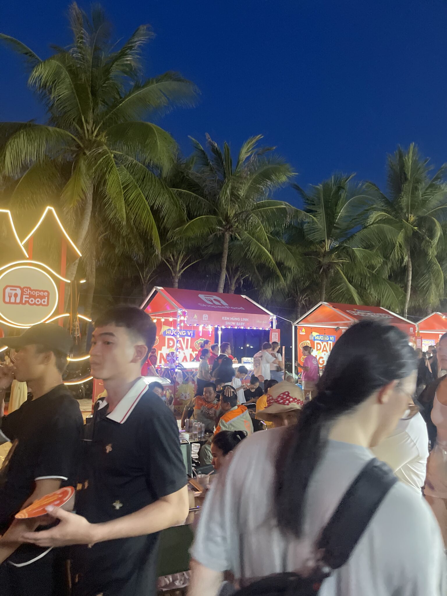 Giao lưu văn hoá