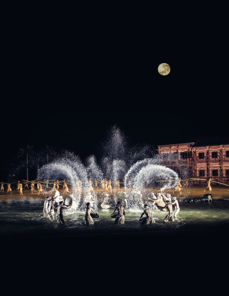 Show thực cảnh “Ký Ức Hội An” – Chạm vào ký ức giữa dòng sông di sản