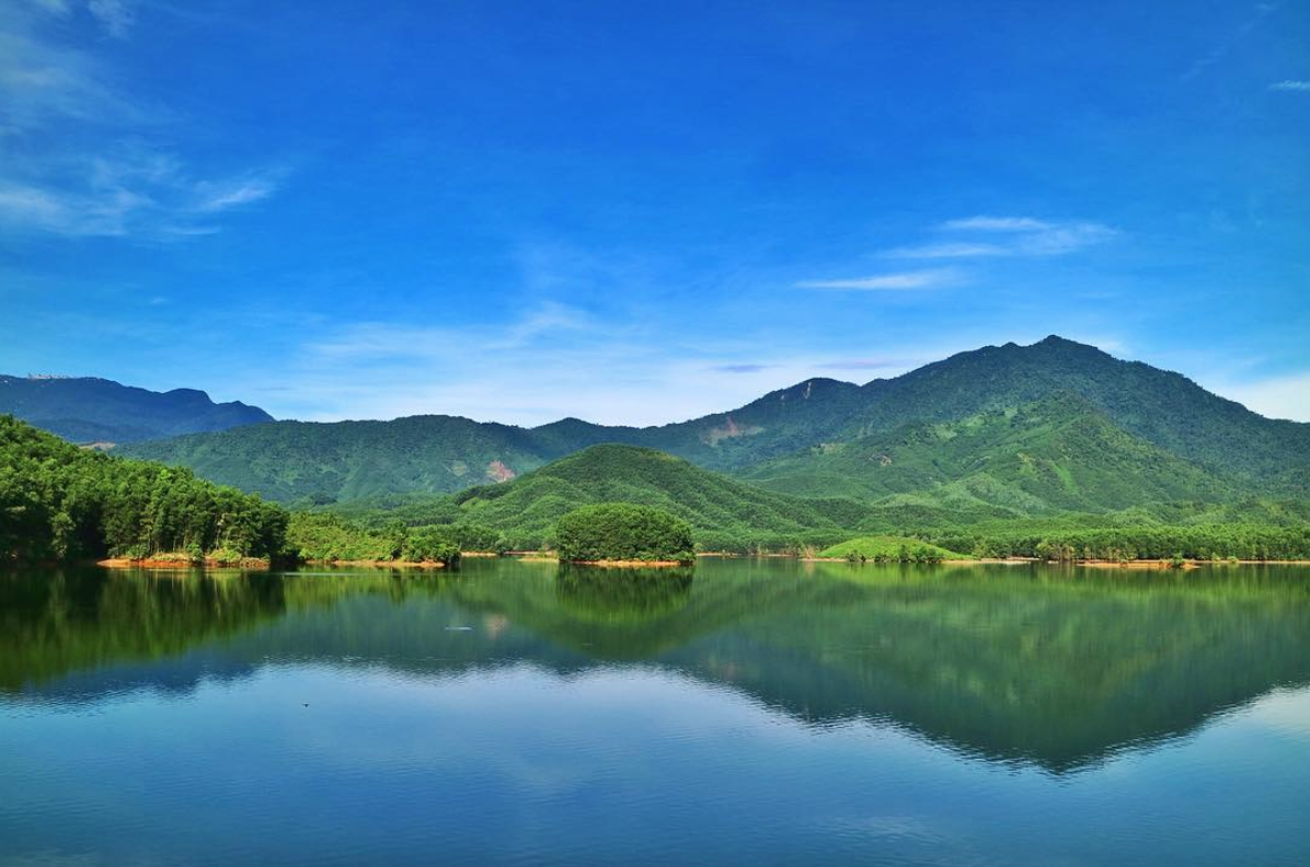 Vẽ tranh thư giãn giữa thiên nhiên