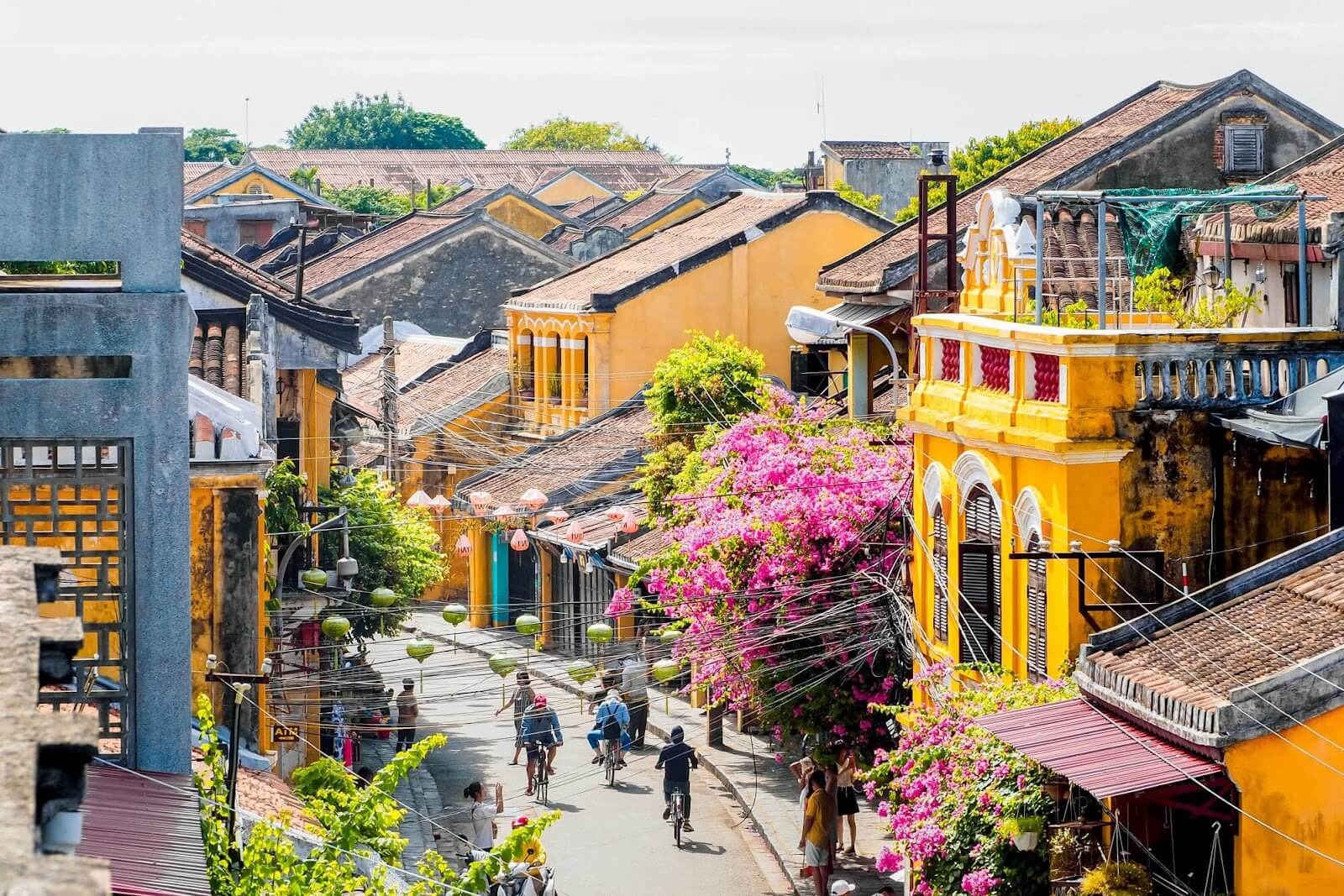 Đi dạo phố cổ Hội An lúc vắng