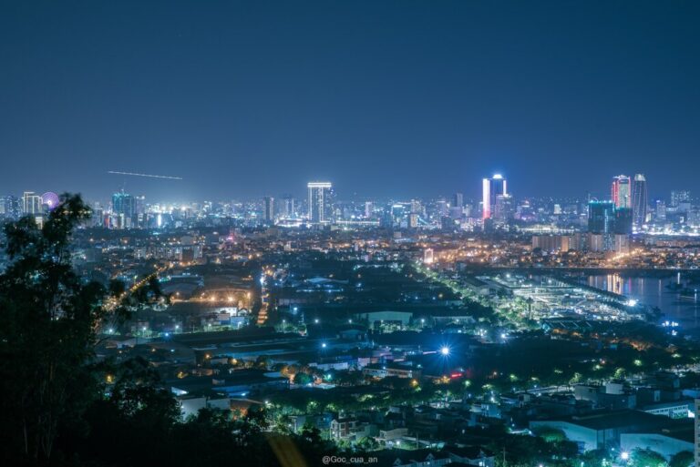 Ngắm thành phố từ trên cao