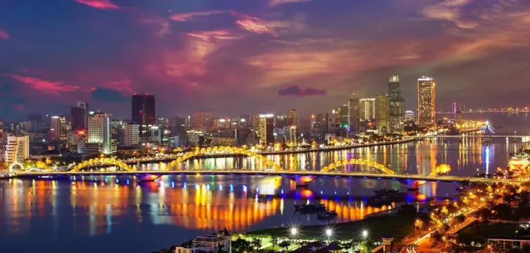 Khám phá đời sống Đà Nẵng sau 22h