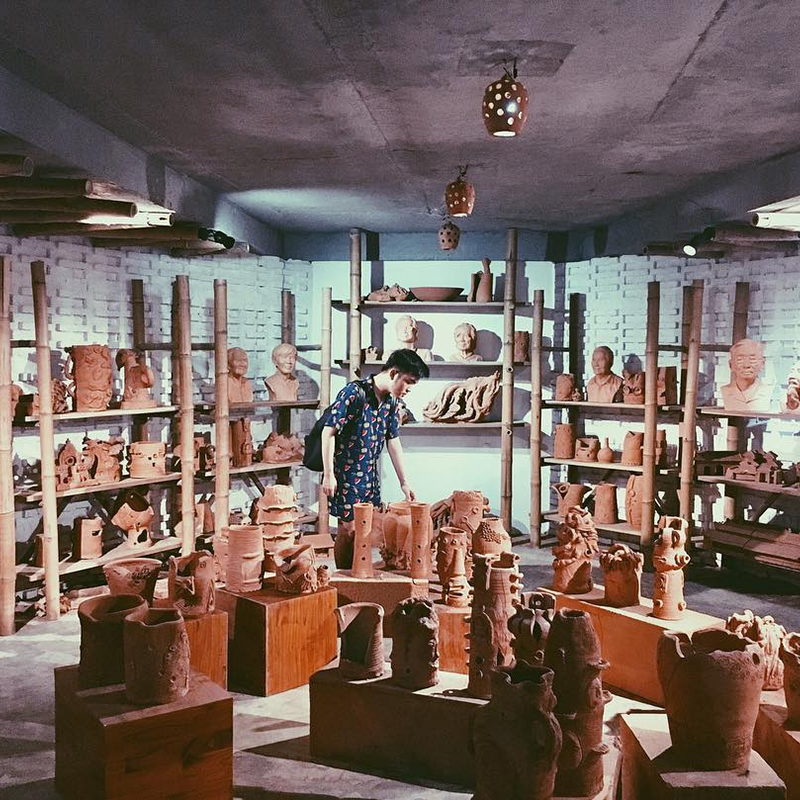 Điểm chạm bản sắc