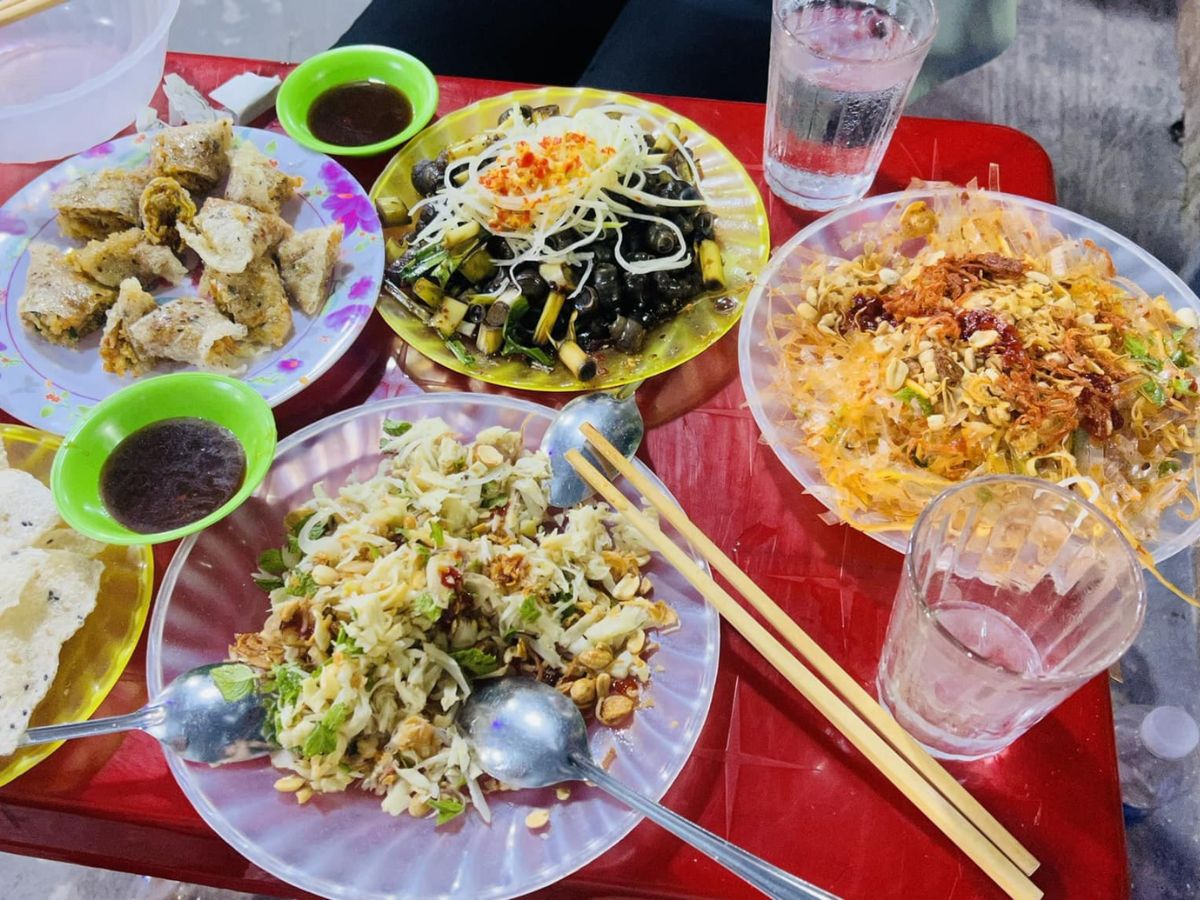 Khám phá món ăn sinh viên Đà Nẵng